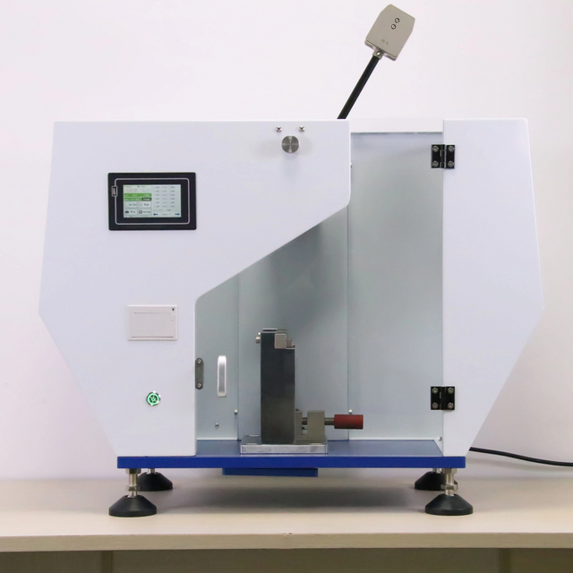 Computer Display Izod Charpy Impact Test Equipment, Charpy and Izod Impact Testing Machine HT-50D-CM