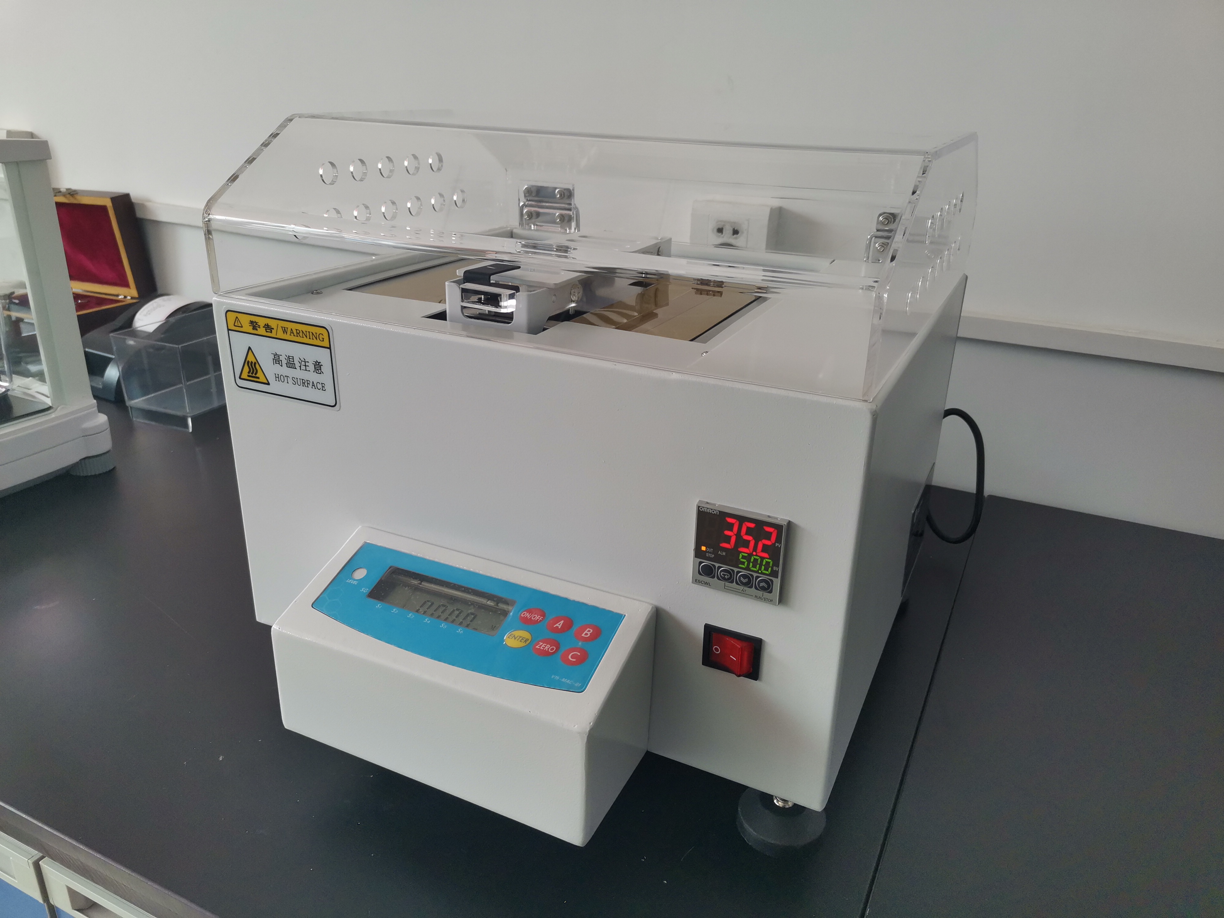 900g Constant Temperature Volume And Density Tester For Plasitc Parts
